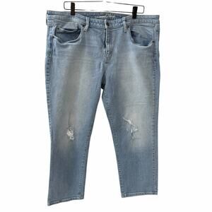 UNIVERSAL THREAD Jeans‎ Women’s 18/34R Light Wash Mid Rise Boyfriend Crop